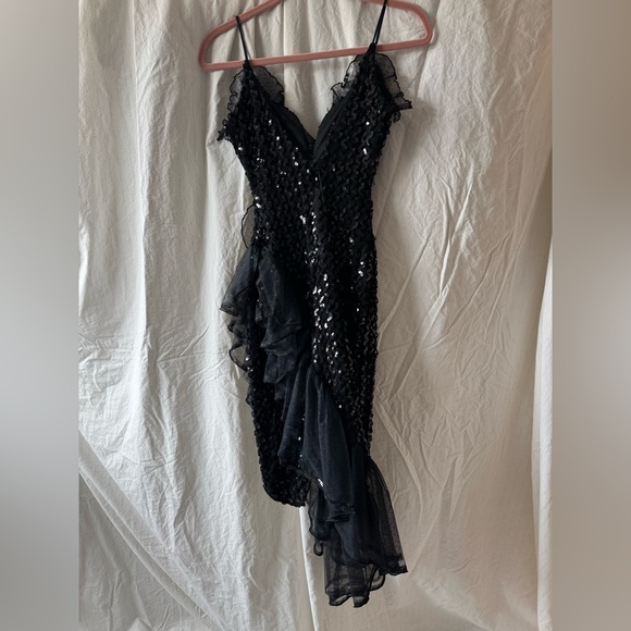 Vintage Fun and Flirty Black Sequin Party Dress with Ruffles #festive - Picture 5 of 7